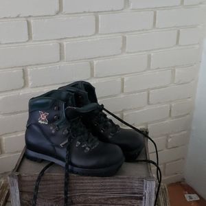 Cross country BC Alpina ski boots